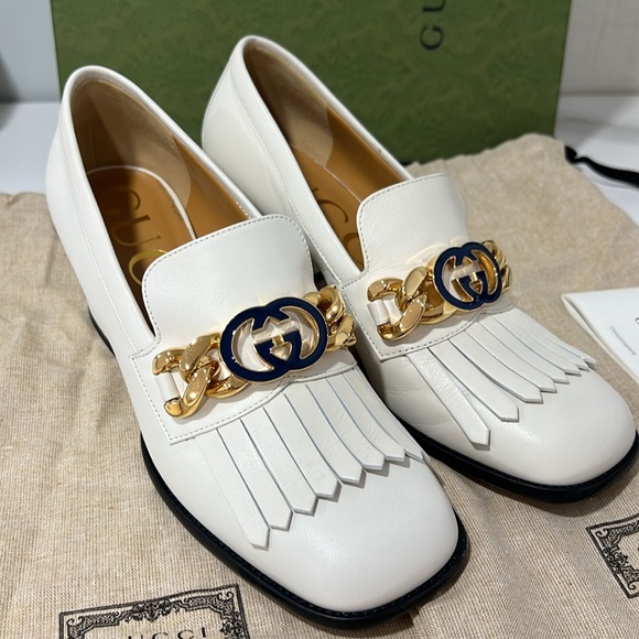 Authentic Gucci Shoes - Picture 12 of 15